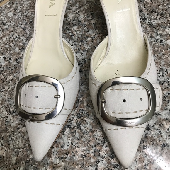 Prada leather buckled kitten heeled mules - Picture 3 of 13